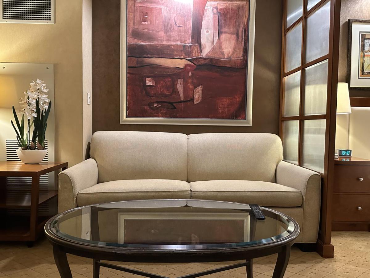 Mgm Signature Deluxe Balcony Strip View Suite 라스베이거스 외부 사진