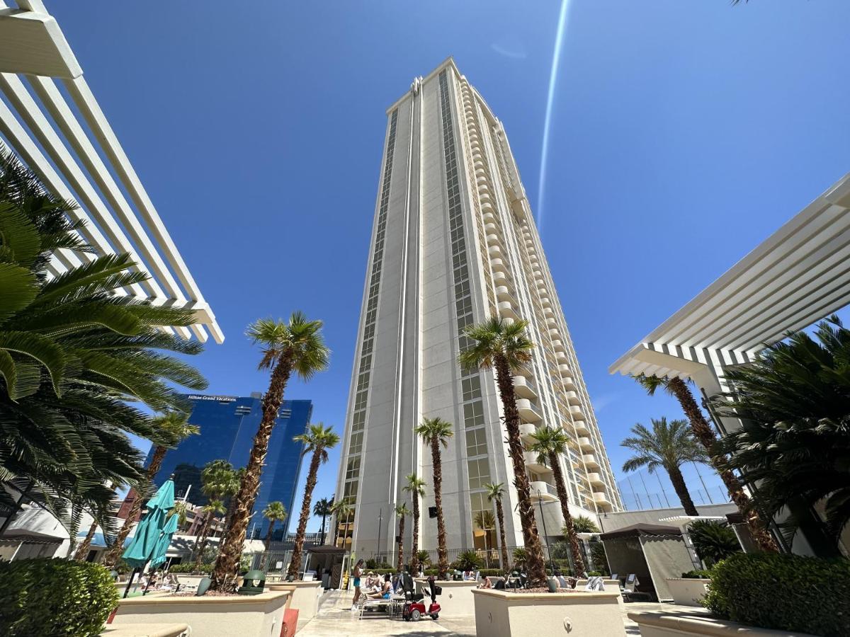 Mgm Signature Deluxe Balcony Strip View Suite 라스베이거스 외부 사진