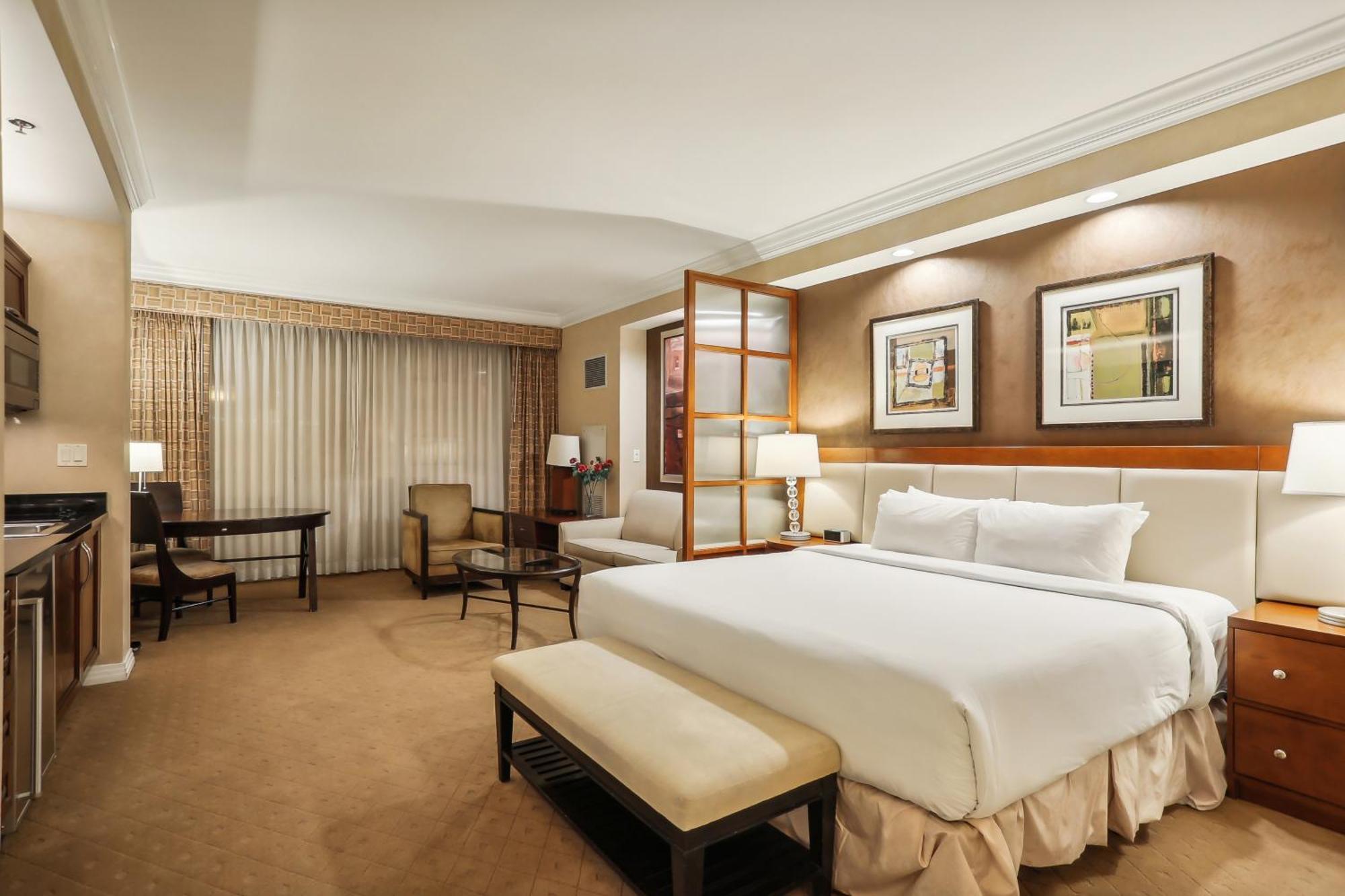 Mgm Signature Deluxe Balcony Strip View Suite 라스베이거스 외부 사진