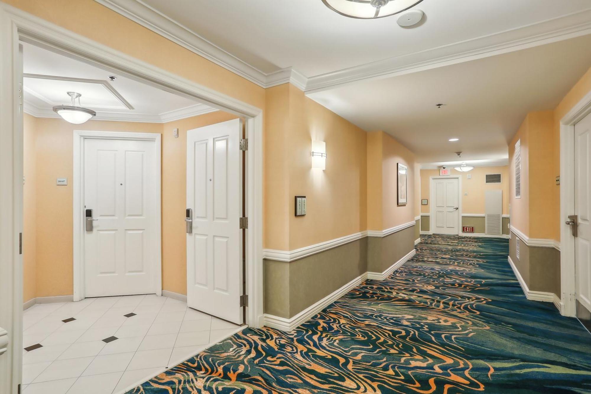 Mgm Signature Deluxe Balcony Strip View Suite 라스베이거스 외부 사진