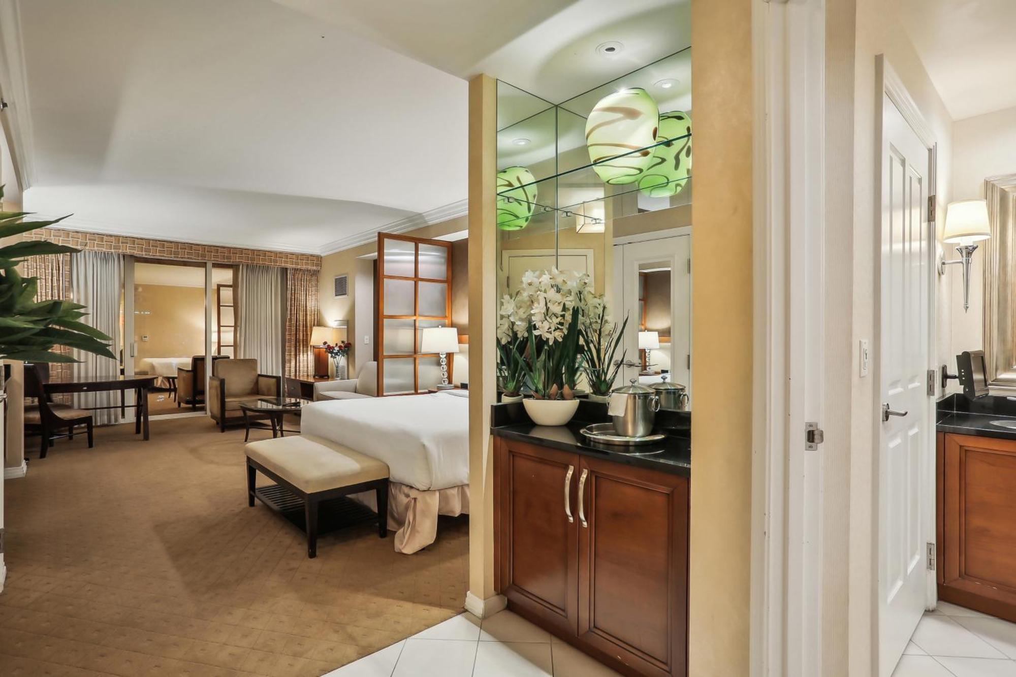 Mgm Signature Deluxe Balcony Strip View Suite 라스베이거스 외부 사진